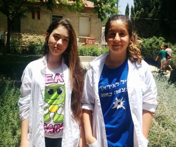 שתי תלמידות עגנון זכו בפרס הראשון בתחרות לבניית אתרים