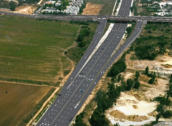 חדשות מקומיות - פורסם מכרז: יציאה חדשה לכביש החוף מגשר האחדות 