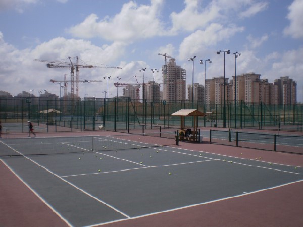 טניס עיר ימים | צילום: נתניה נט מתחם הטניס: ההורים דורשים החלפת ההנהלה 