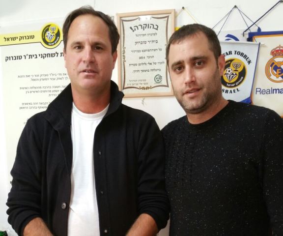 גל יעקב (מימין) ומייקל בוברוב התחלף הצוות הניהולי של מועדון טוברוק