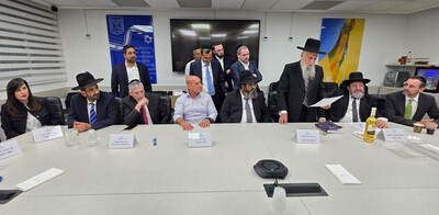 הרב יחיאל בסיס נבחר לרב הראשי של ראש העין