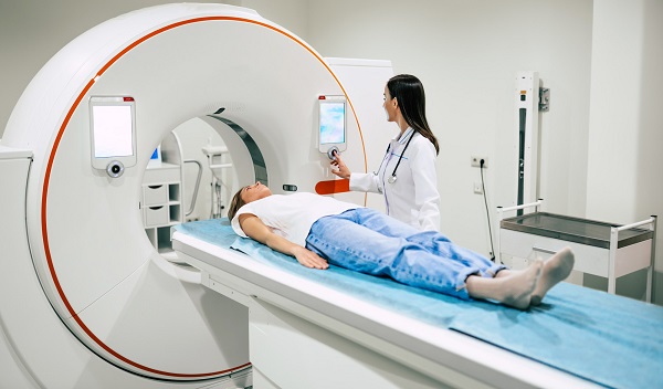 תמונה | depositphotos מה חשוב לדעת לפני בדיקת MRI?