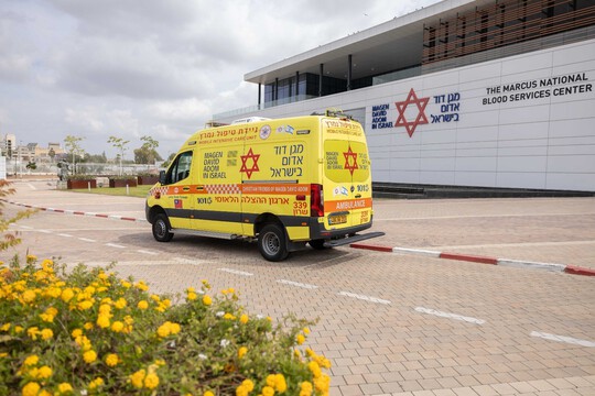 ניידת טיפול נמרץ מתקדמת תוצב בנתניה ניידת טיפול נמרץ מתקדמת תוצב בנתניה