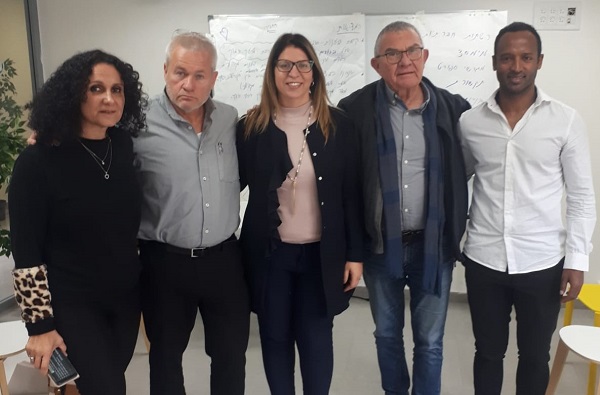 שירי חגואל סיידון מציגה: מאבק נגד גזענות