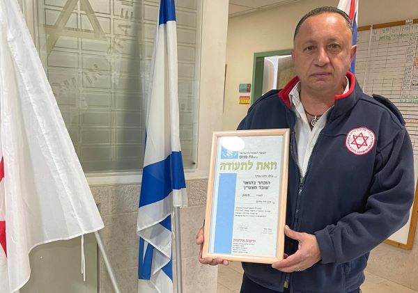 אולג לדג'ינסקי אולג לדג'ינסקי נבחר למצטיין מד"א