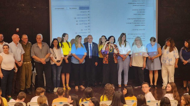 עיריית נתניה פותחת את שנת הלימודים (וידאו) עיריית נתניה פותחת את שנת הלימודים (וידאו)
