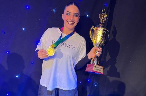 ספורט נוער - מקום ראשון לתלמידות FLY בתחרות בלט ארצית 
