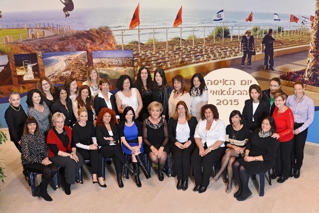 הנבחרת הנשית של עיריית נתניה נתניה: העירייה עם מספר הנשים הגדול ביותר
