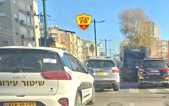  ילד בן 4 נפגע ממשאית ברחוב פתח תקווה בנתניה 