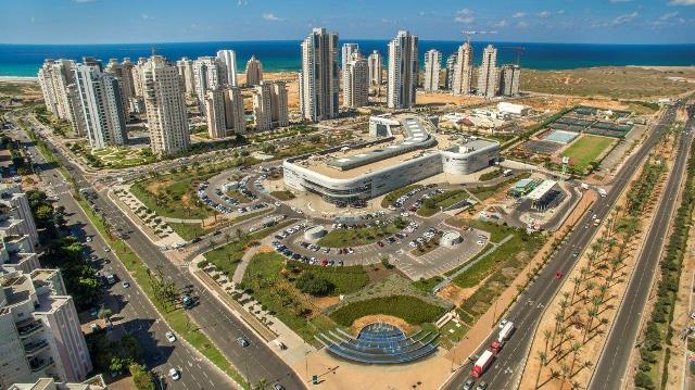 נתניה- מהמובילות בארץ בבניית בניינים גבוהים