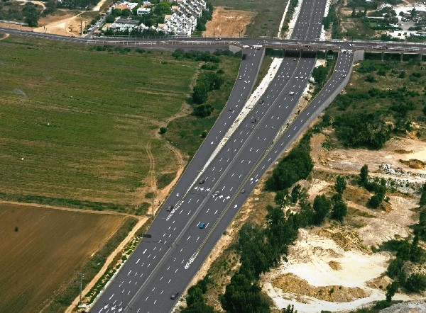 חדשות מקומיות - פורסם מכרז: יציאה חדשה לכביש החוף מגשר האחדות