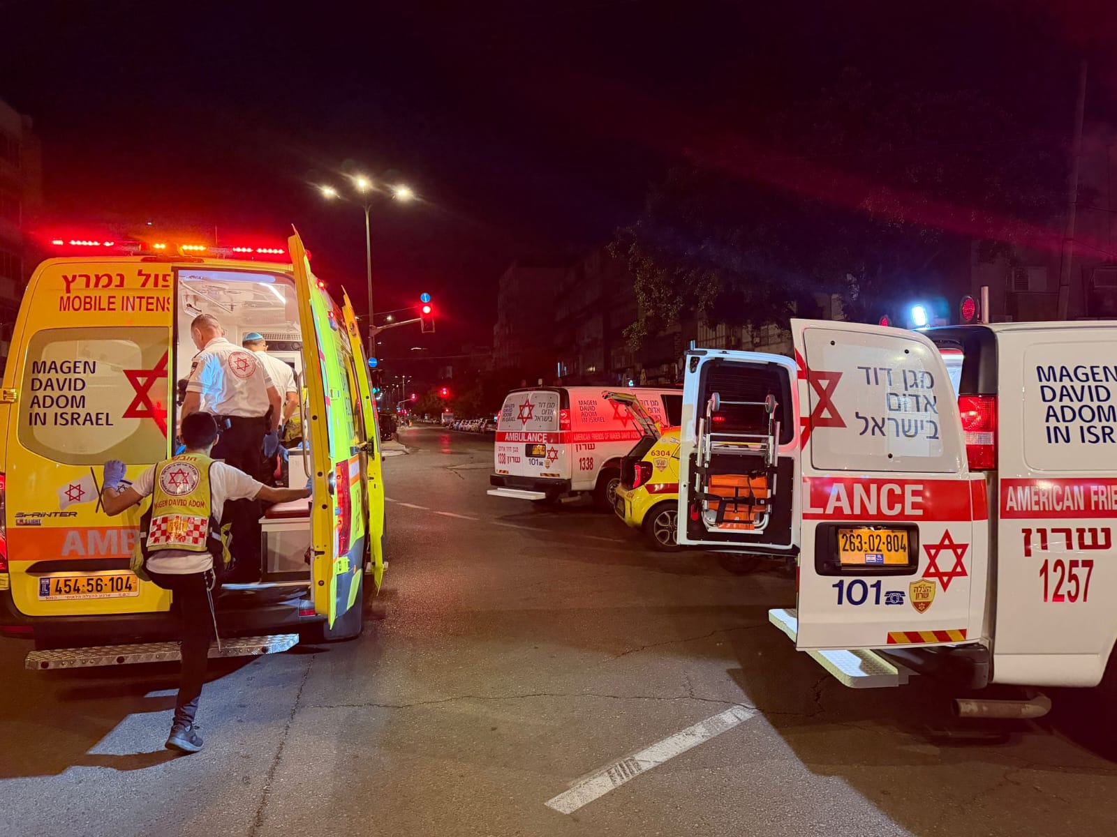  נתניה: רוכב קורקינט חשמלי בן 40 נפגע בתאונה עצמית - מצבו בינוני