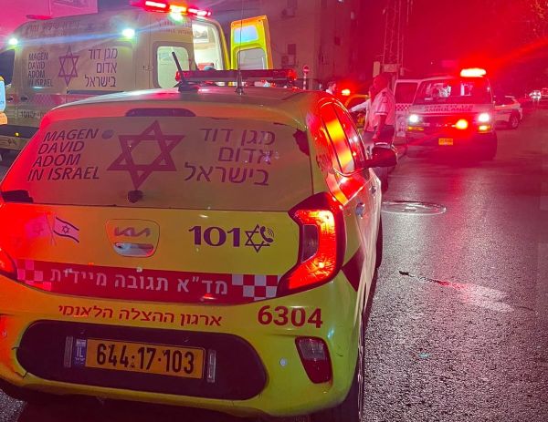  רוכב אופניים נפצע בינוני בתאונה עצמית בנתניה