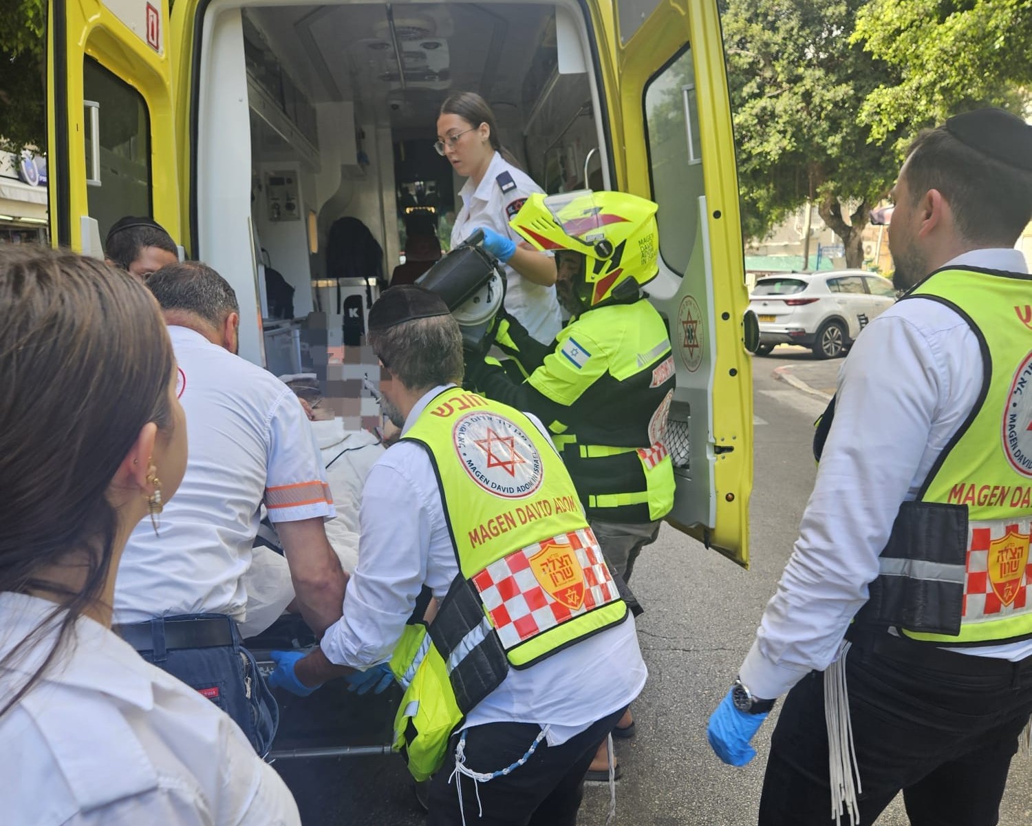  נתניה: כבן 60 התמוטט ברחוב ולאחר החייאה חזר להכרה 