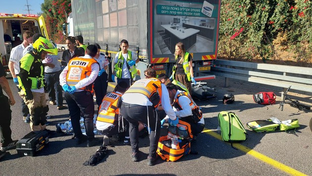  רוכב אופנוע נפצע בתאונה סמוך למחלף איינשטיין 