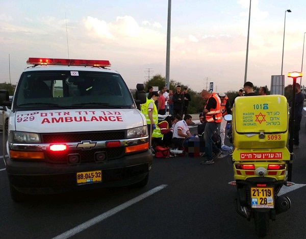 בן 73 נפגע מרכב בצומת פרדסייה בסמוך למסוף אוטובוסים 