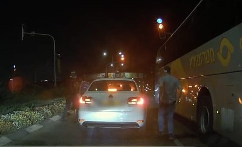 תושב נתניה נתפס נוהג ללא רישיון נהיגה