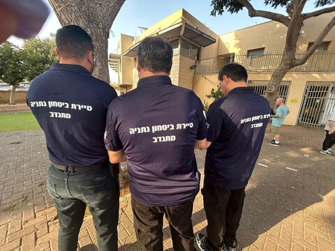  חיזוק ביטחוני: סיירת הביטחון העירונית מתגברת את ניידות הסיור בנתניה