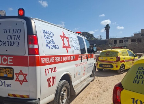  נתניה: פועל נפצע במהלך עבודתו - מצבו בינוני