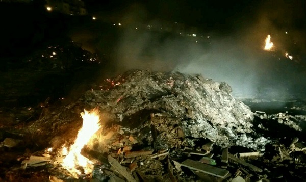 שריפת פסולת | צילום: טל פרנקל  "יש הבנה שתושבים לא יסכימו לוותר על הבריאות שלהם"