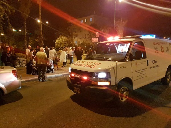 שני פעוטות נפצעו קל מפגיעת רכב בקרית נורדאו