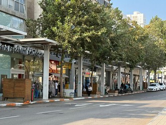 Netanya Express : Stationnement gratuit de courte durée dans la rue Herzl aux heures de pointe