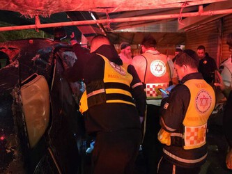 צעיר התהפך עם רכבו ברחוב העצמאות בכפר יונה