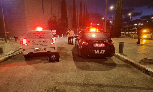 גבר נמצא ללא רוח חיים סמוך לאצטדיון נתניה גבר נמצא ללא רוח חיים סמוך לאצטדיון נתניה