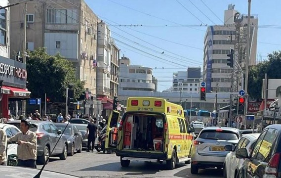  תושב נתניה בחשד לדקירת אדם אחר בעיר