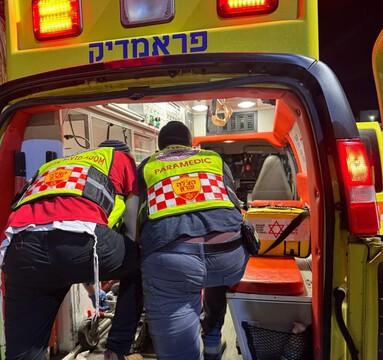  נעצר חשוד בתקיפת גבר שנפצע קשה מבקבוק זכוכית