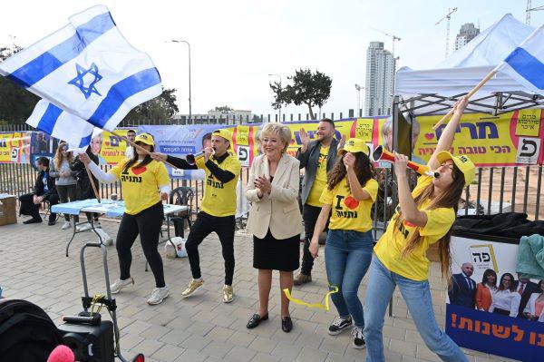  נתוני ההצבעה הבוקר נמוכים משל שנה שעברה