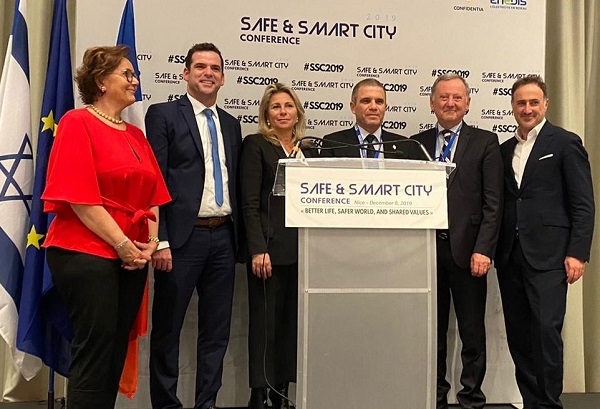 נתניה כיכבה בכנס ערים חכמות בצרפת 