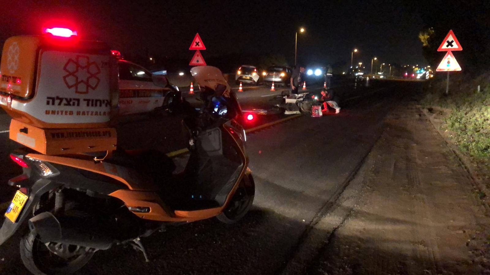 צילום: איחוד הצלה רוכב קטנוע נפגע מרכב בסמוך לצומת קדימה