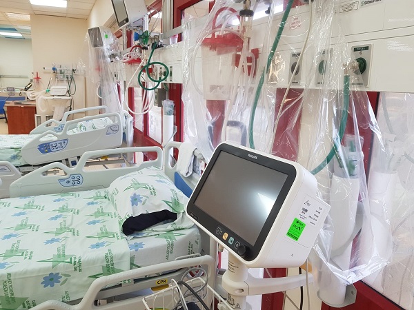 חדשות מקומיות - יולדת הגיעה לבית חולים לניאדו כשמצבה קשה