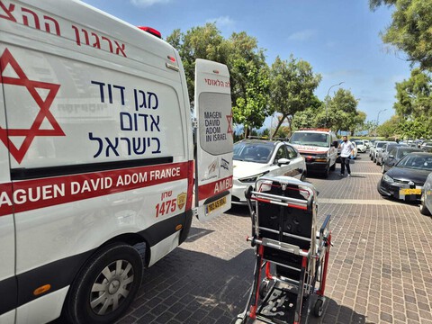  הולכת רגל בת 89 נפגעה מאופנוע בנתניה