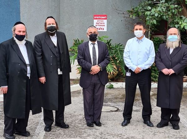 ח"כ הרב משה אבוטבול סייר בבית חולים לניאדו ח"כ הרב משה אבוטבול סייר בבית חולים לניאדוה ח"כ הרב משה אבוטבול סייר בבית חולים לניאדו