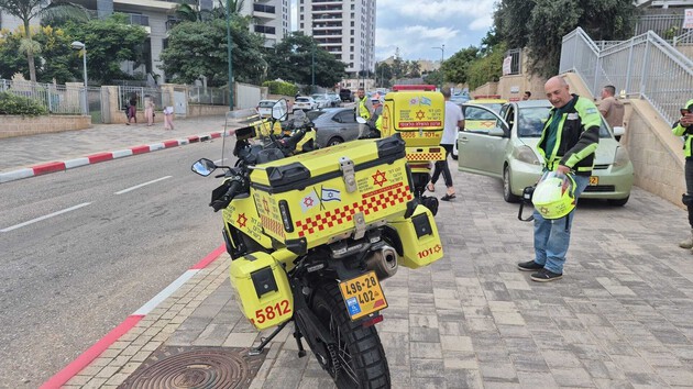  גבר נפל מגובה של כ-7 מטרים ברח' הרב שלמה מכלוף אורגד בנתניה