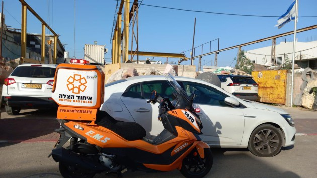 אצבעו של בן 65 נקטעה במהלך עבודה בנתניה אצבעו של בן 65 נקטעה במהלך עבודה בנתניה