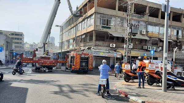 צילום: כיבוי והצלה   שריפה פרצה בדירה במרכז נתניה