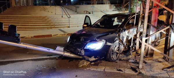 נתפס חשוד בפריצות לרכבים לאחר מרדף מסכן חיים