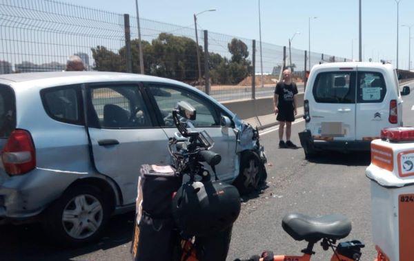 שני פצועים בתאונה סמוך לגשר האר"י שני פצועים בתאונה סמוך לגשר האר"י