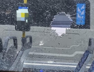 נתניה: שלושה קטינים נעצרו בחשד לונדליזם במסוף אוטובוסים