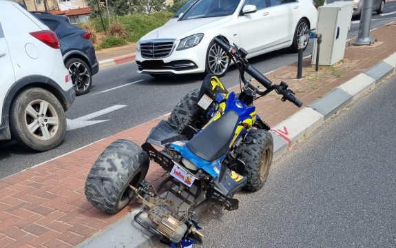 צילום: דוברות איחוד הצלה  צעיר שרכב על טרקטורון נפצע בינוני בתאונה בנתניה