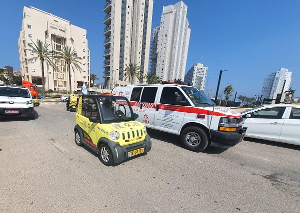 זירת האירוע | צילום: תיעוד מבצעי מד"א ניסיון חיסול - גבר נורה לאור יום בנתניה