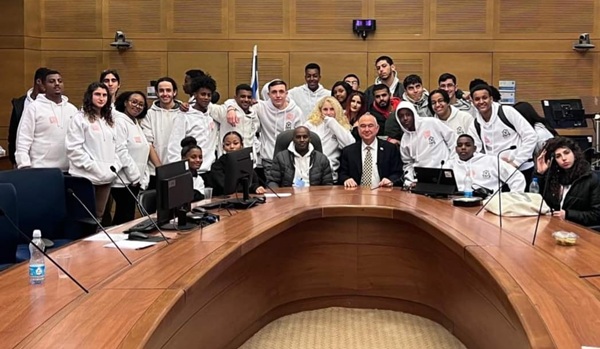 אנשים בנתניה - "הנציג שתהיו גאים בו בכנסת": אלי דלל נערך לפריימריז בליכוד