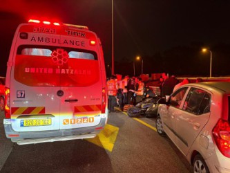 רוכב אופנוע נפצע בינוני סמוך ליקום
