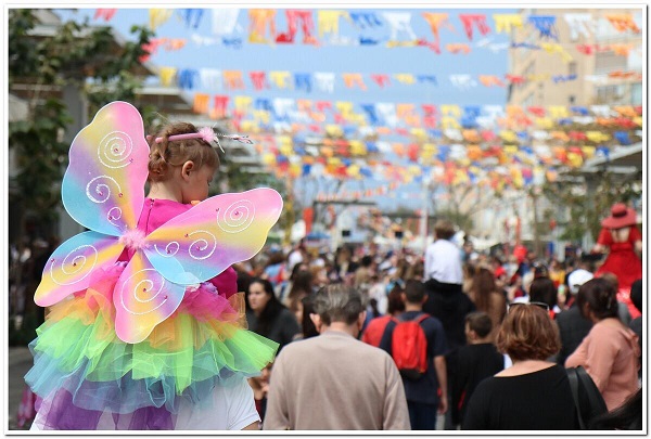 תמונה: עיריית נתניה פורים 2019 בסטריט מול נתניה 