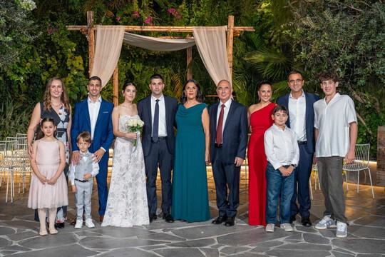 רכילות בנתניה - ח"כ אלי דלל חיתן את בנו אור: “אין אושר גדול מזה ללב של אמא ואבא”