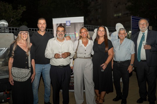  חגיגה מרגשת של עמותת “רגעים” בנתניה עם בני ברוכים ויהודה קיסר