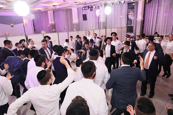 רב קהילת באר חנה הרב נדב מיכאל שריפי התחתן השבוע